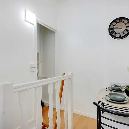 Apartment Souplex L 20 Minutes By Metro From Opera Garnier *