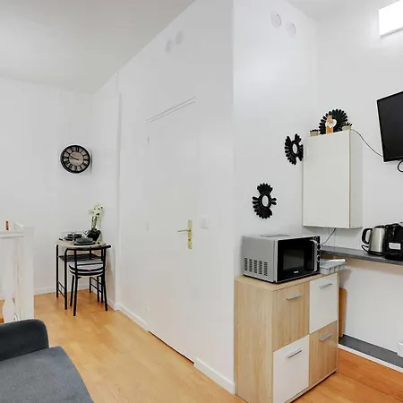 Apartment Souplex L 20 Minutes By Metro From Opera Garnier