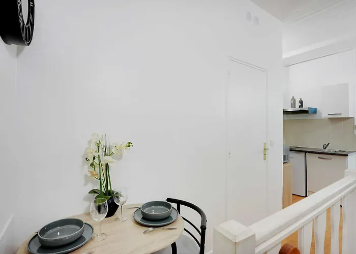 Apartment Souplex L 20 Minutes By Metro From Opera Garnier *